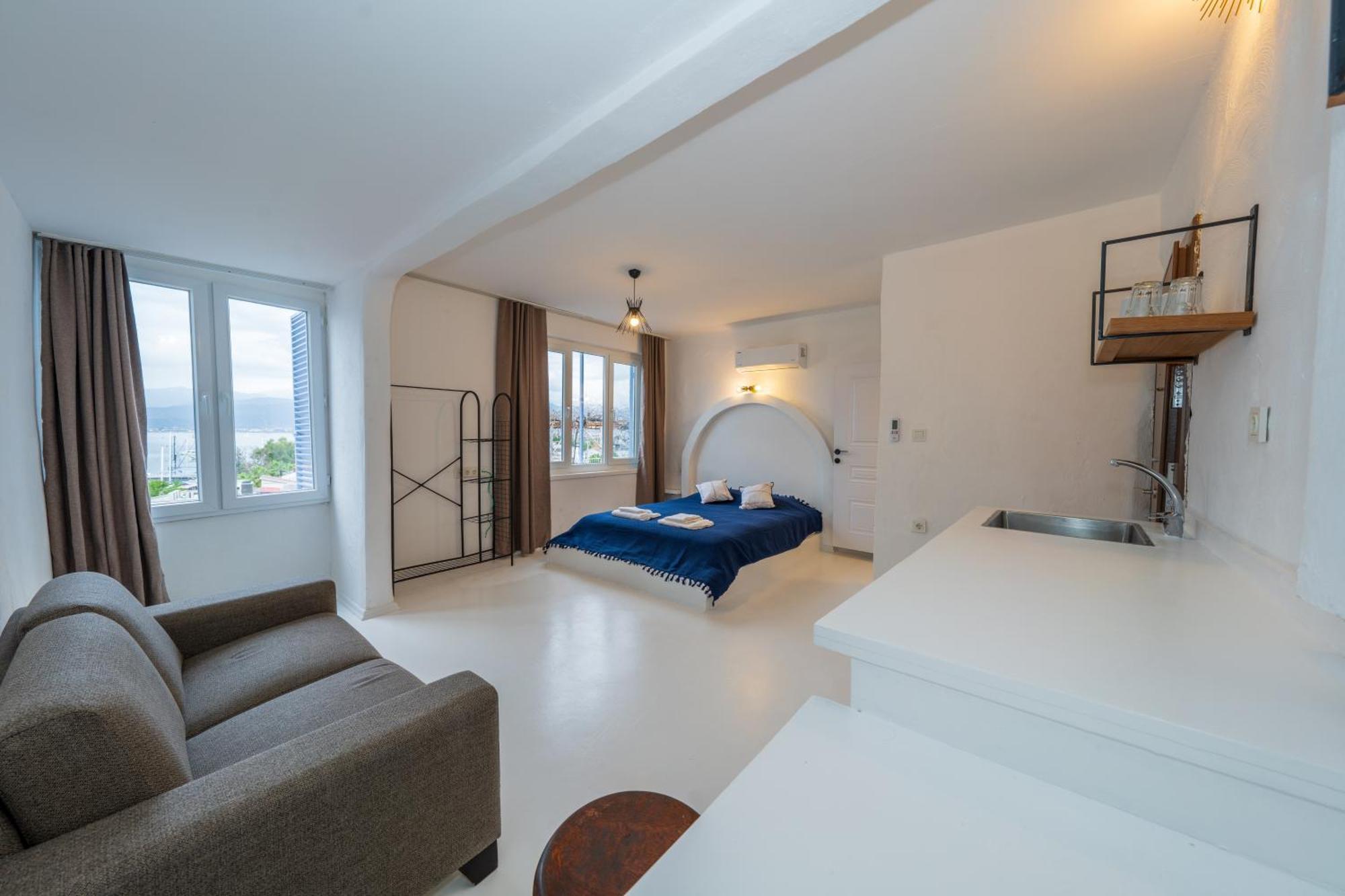 Mai Rooms By Downtown Фетхие Экстерьер фото