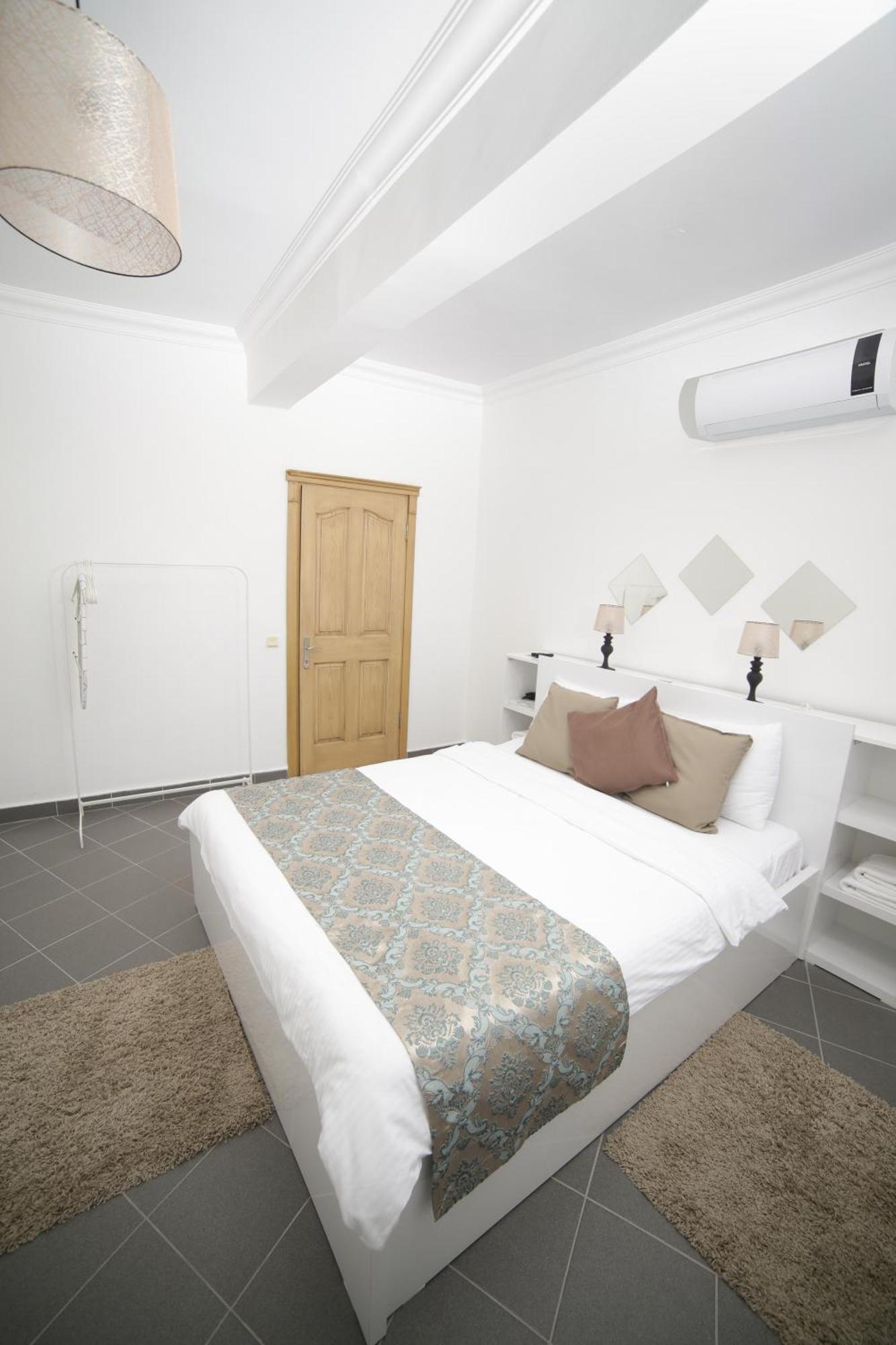 Mai Rooms By Downtown Фетхие Экстерьер фото