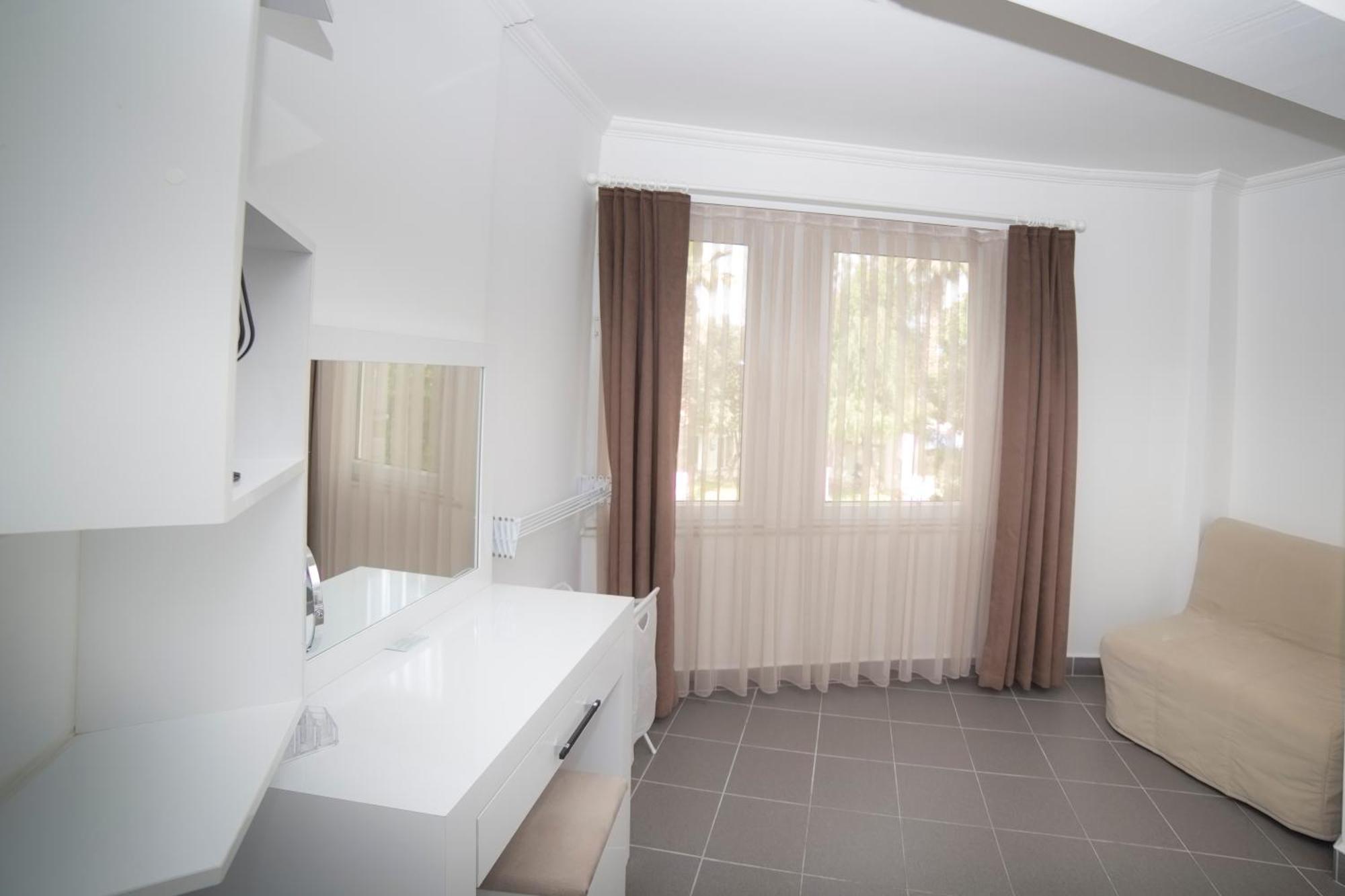 Mai Rooms By Downtown Фетхие Экстерьер фото