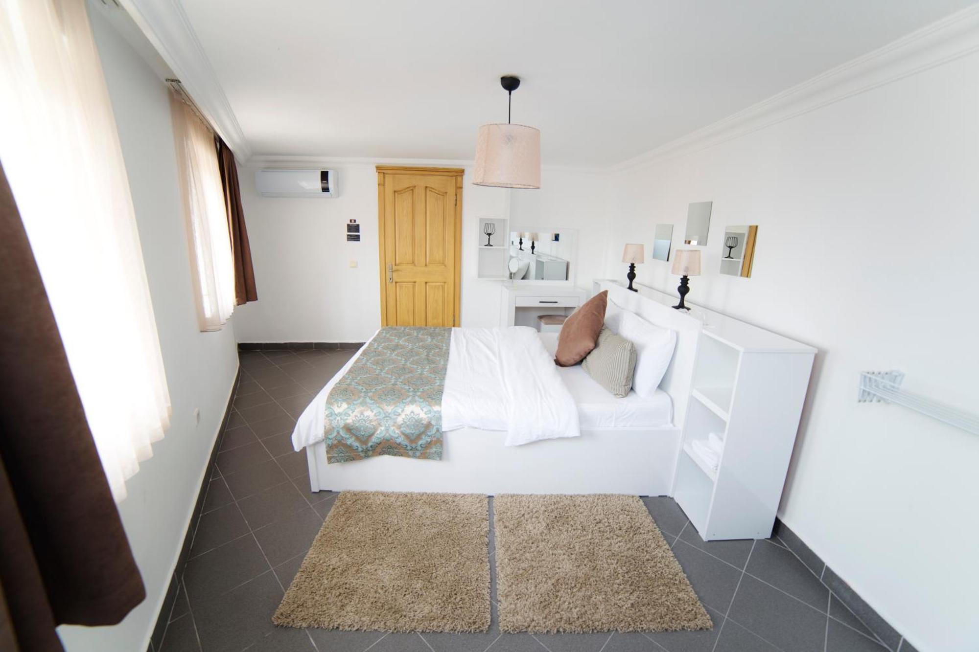 Mai Rooms By Downtown Фетхие Экстерьер фото