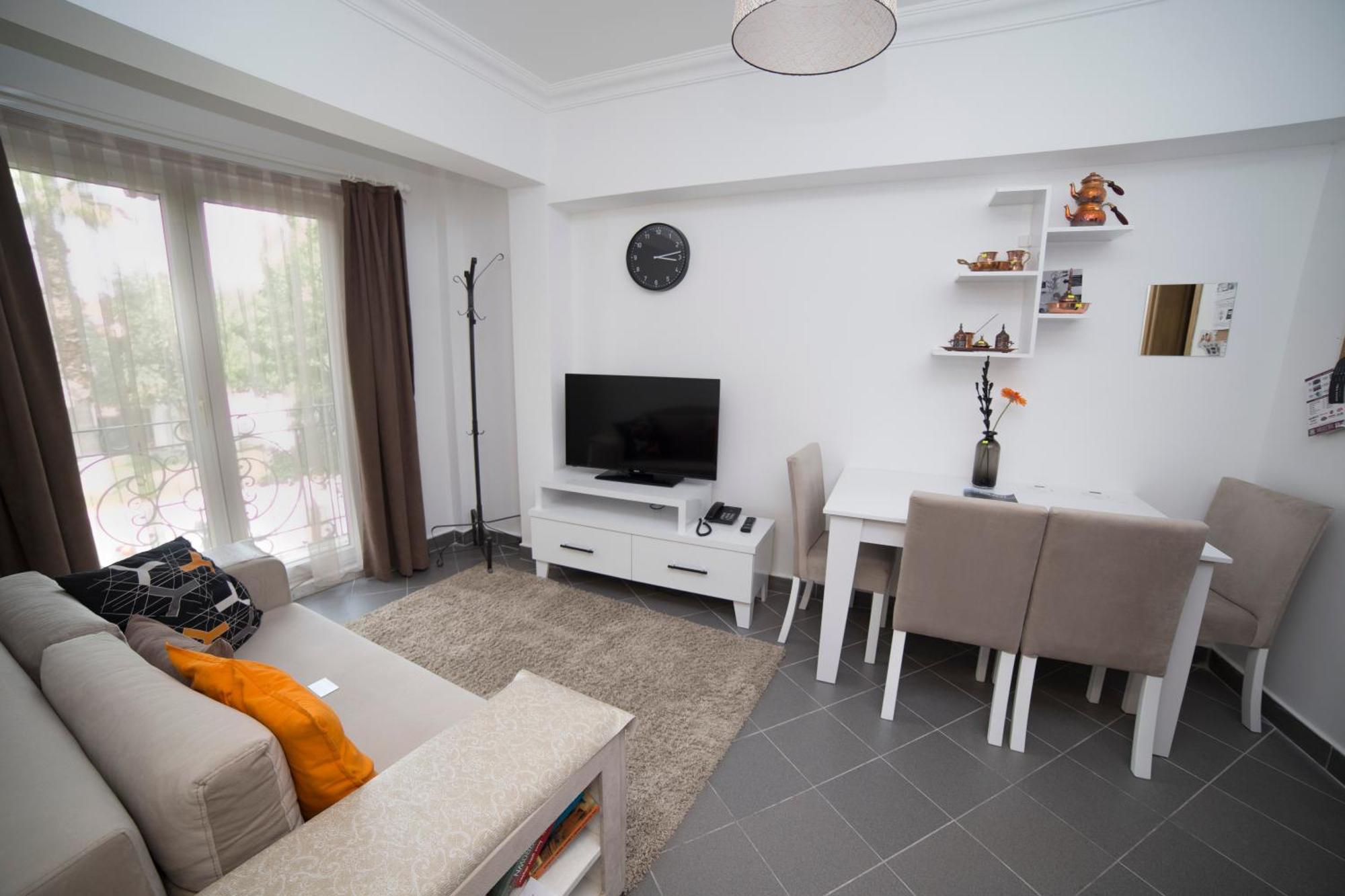 Mai Rooms By Downtown Фетхие Экстерьер фото